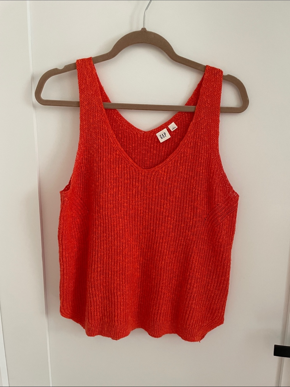 GAP Bright Orange/Red Knit V-Neck Tank
